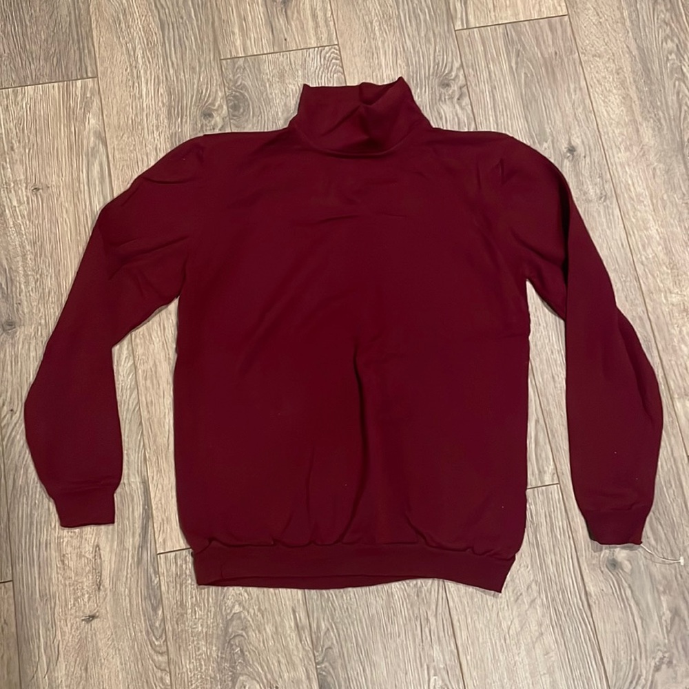 NWOT- 100% wool sweater